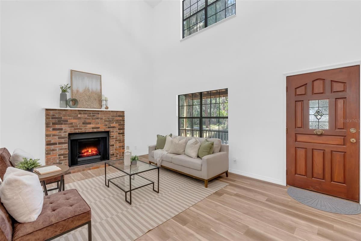 31018 COVE ROAD — photo 15 of 52