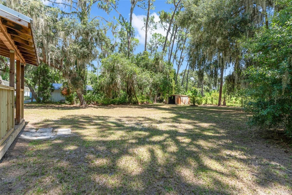 31018 COVE ROAD — photo 40 of 52
