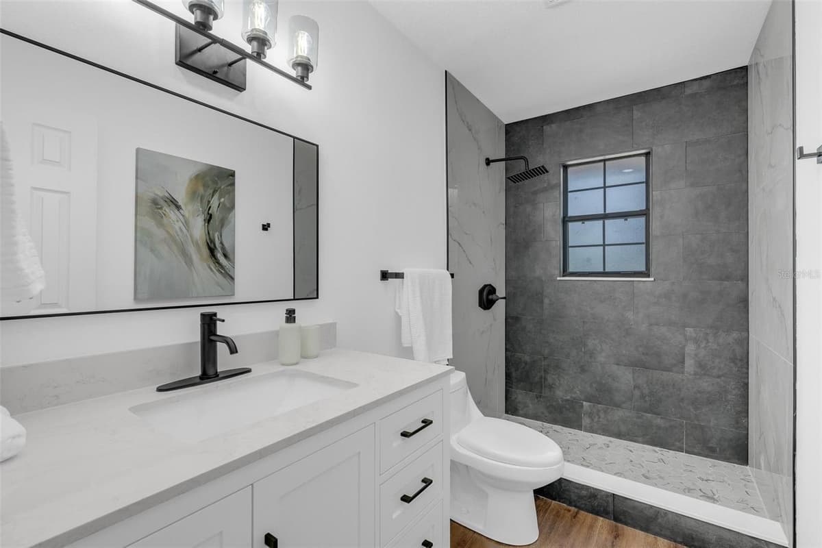 31018 COVE ROAD — photo 33 of 52