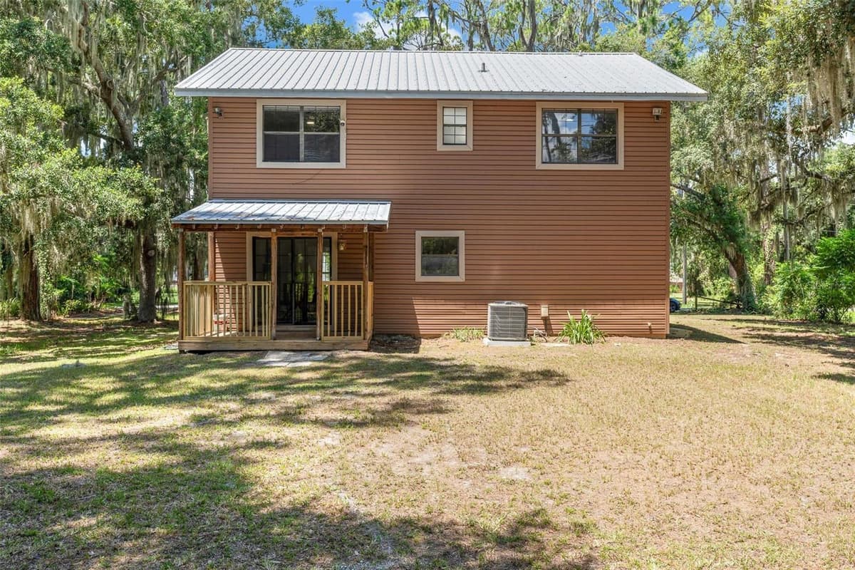 31018 COVE ROAD — photo 38 of 52