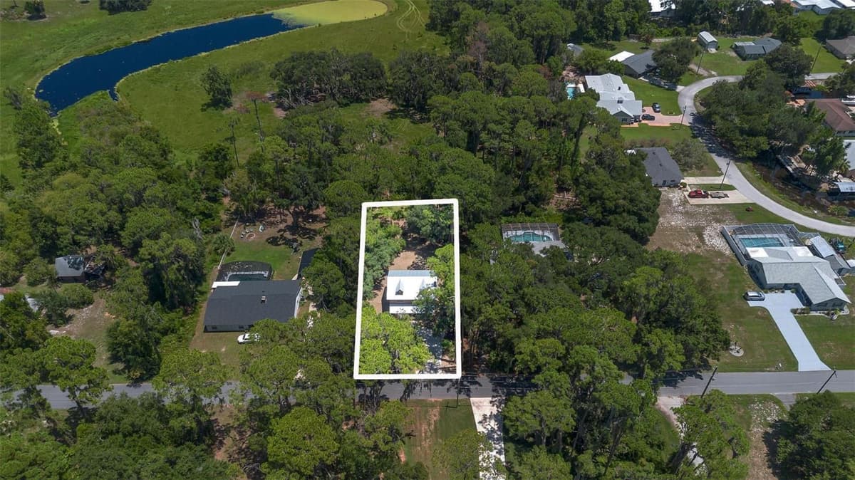 31018 COVE ROAD — photo 42 of 52