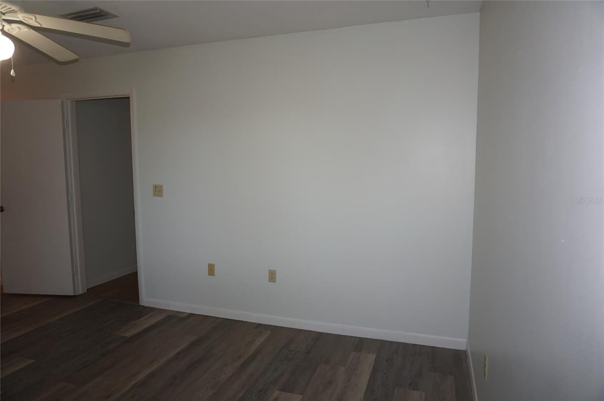 10961 84TH AVENUE — photo 16 of 41