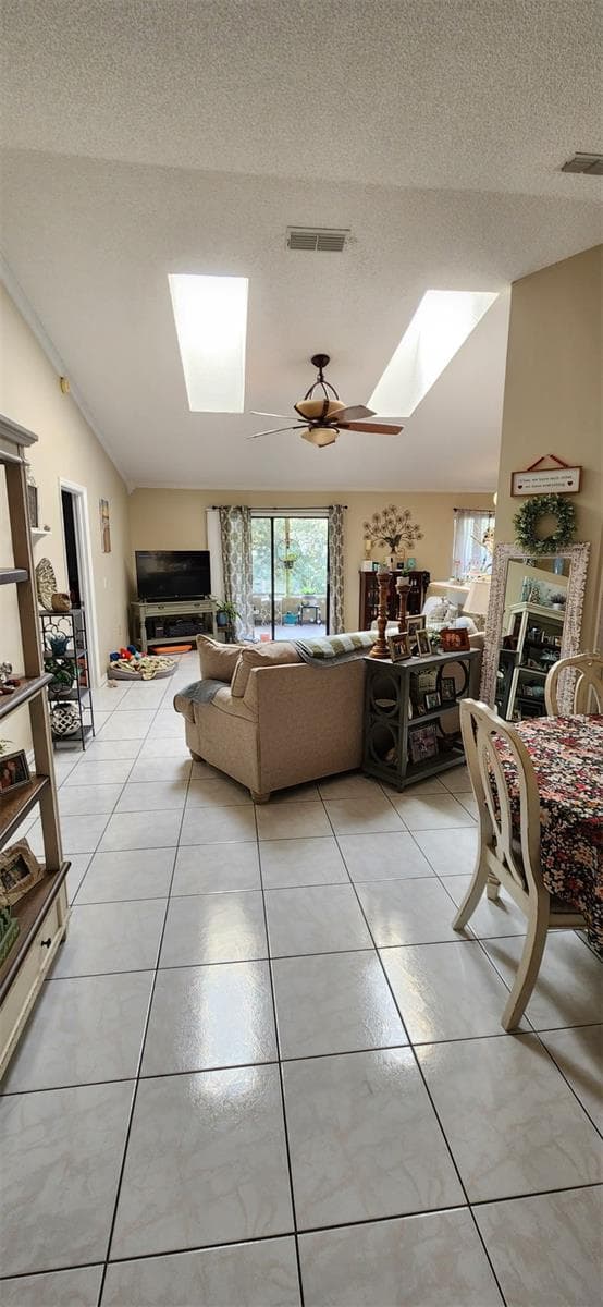 2870 IDLEWEISE DRIVE — photo 3 of 20