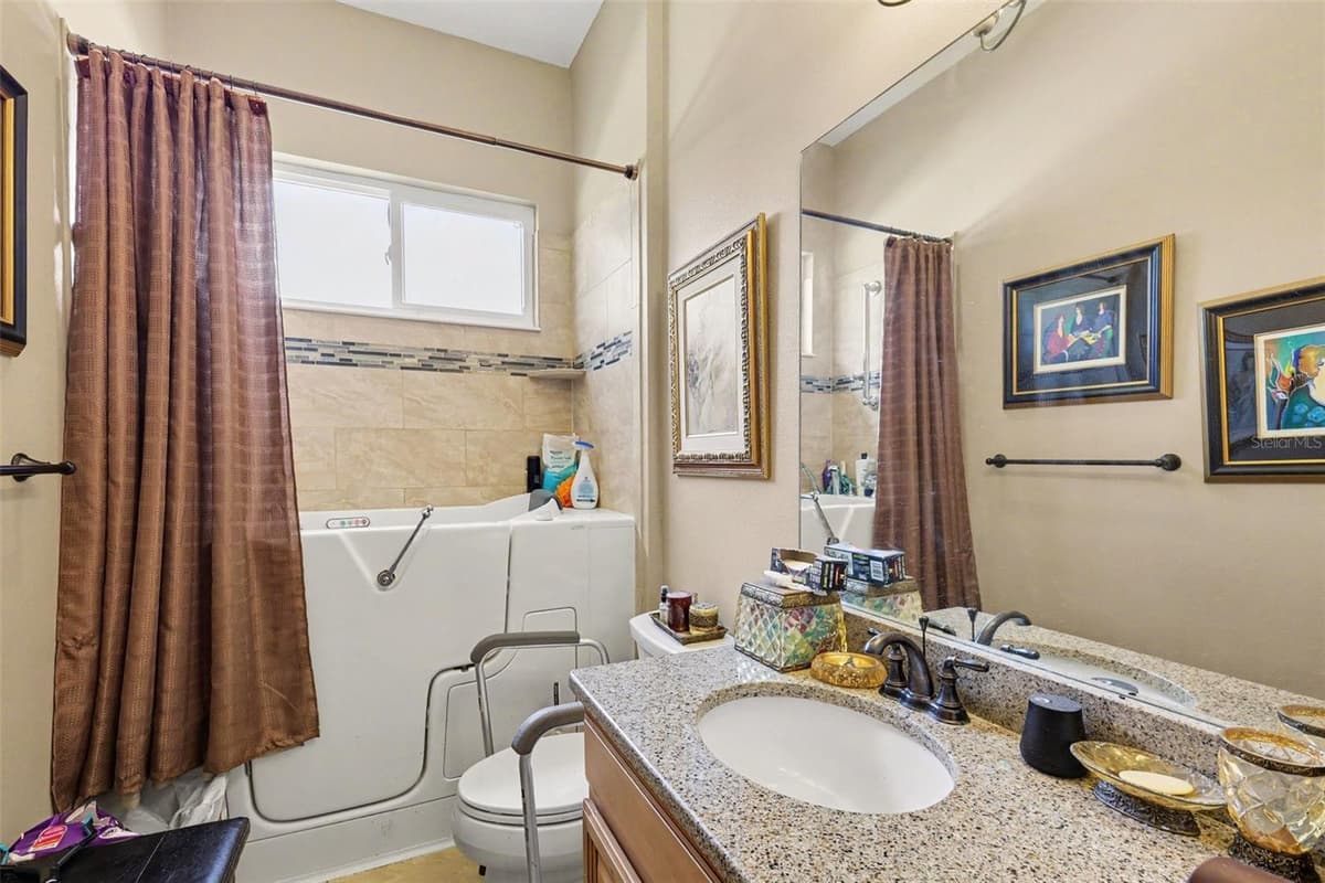 1182 FIESTA KEY CIR — photo 14 of 25
