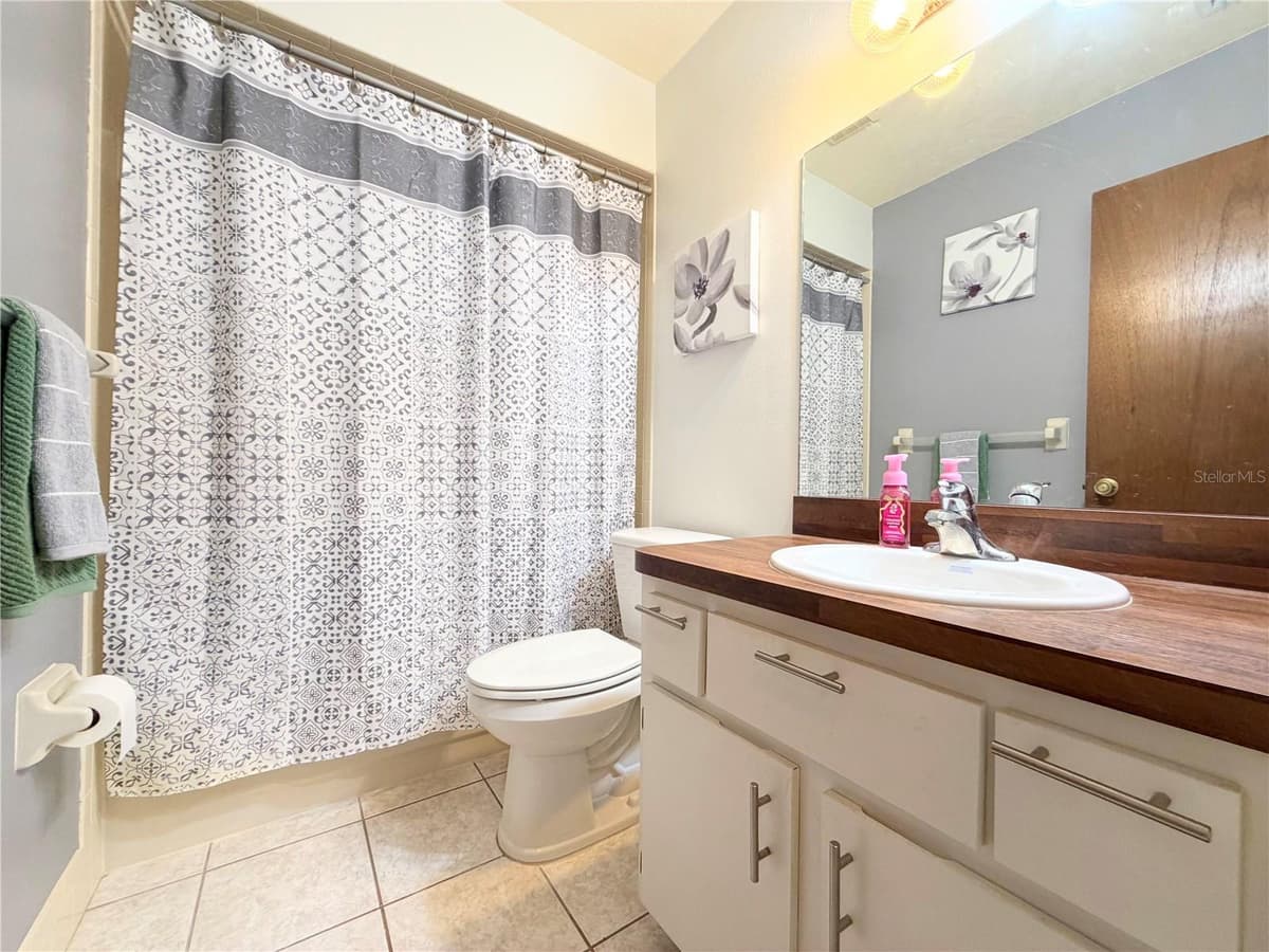 12605 KNOLLBROOK LANE — photo 17 of 22