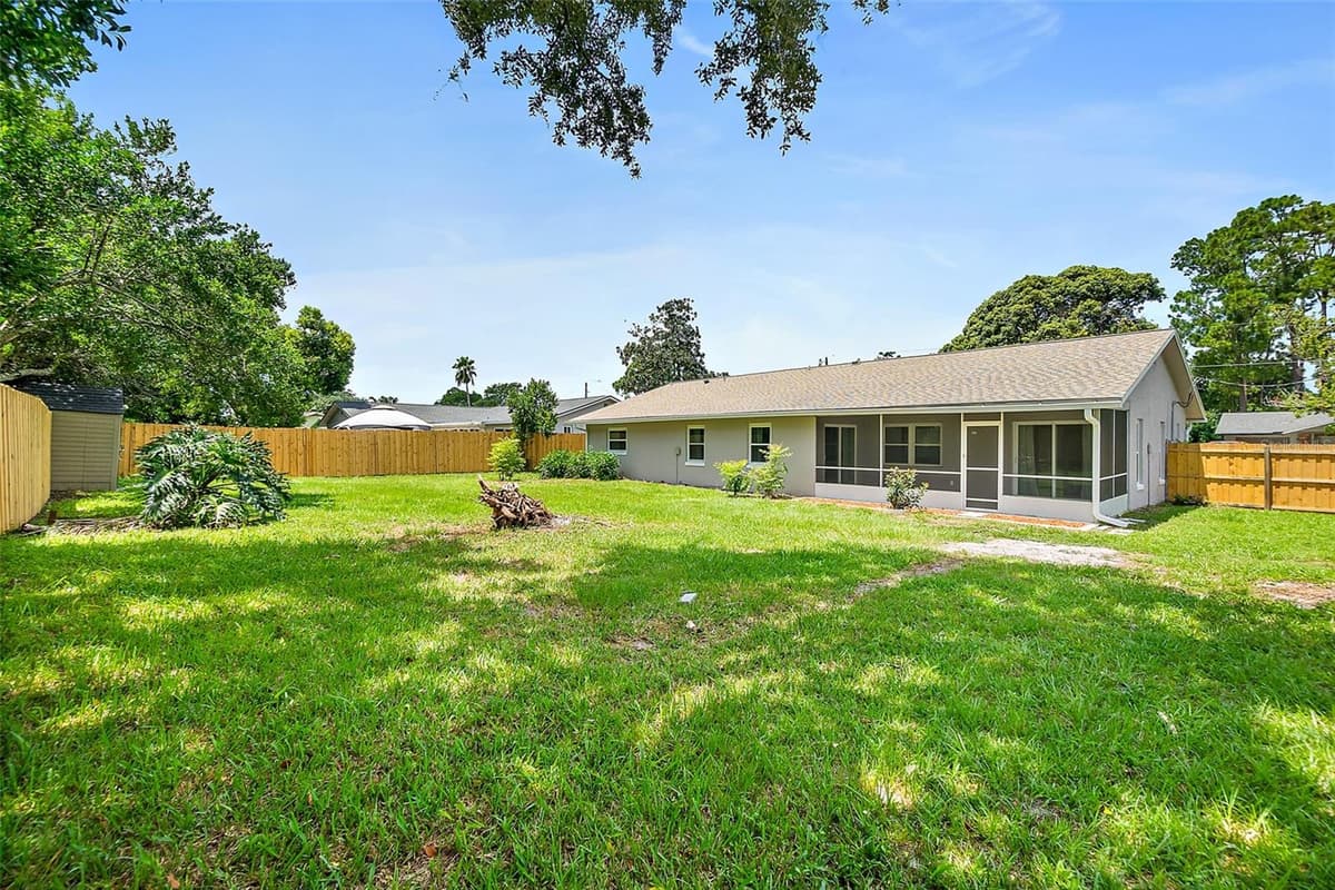 24 FELTER LANE — photo 43 of 50