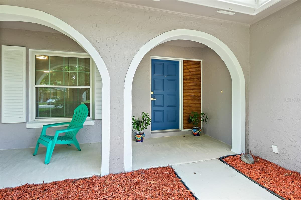 24 FELTER LANE — photo 3 of 50