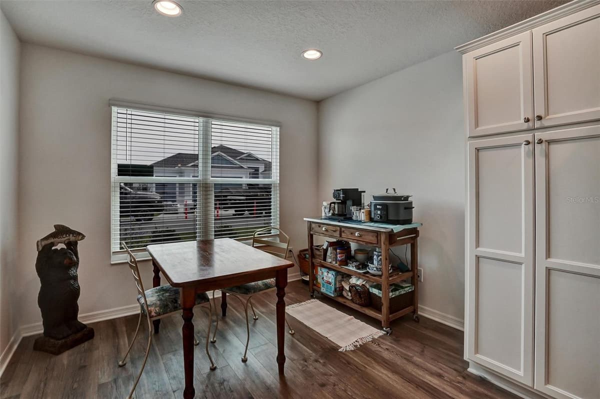 1173 LONGENECKER LOOP — photo 11 of 29