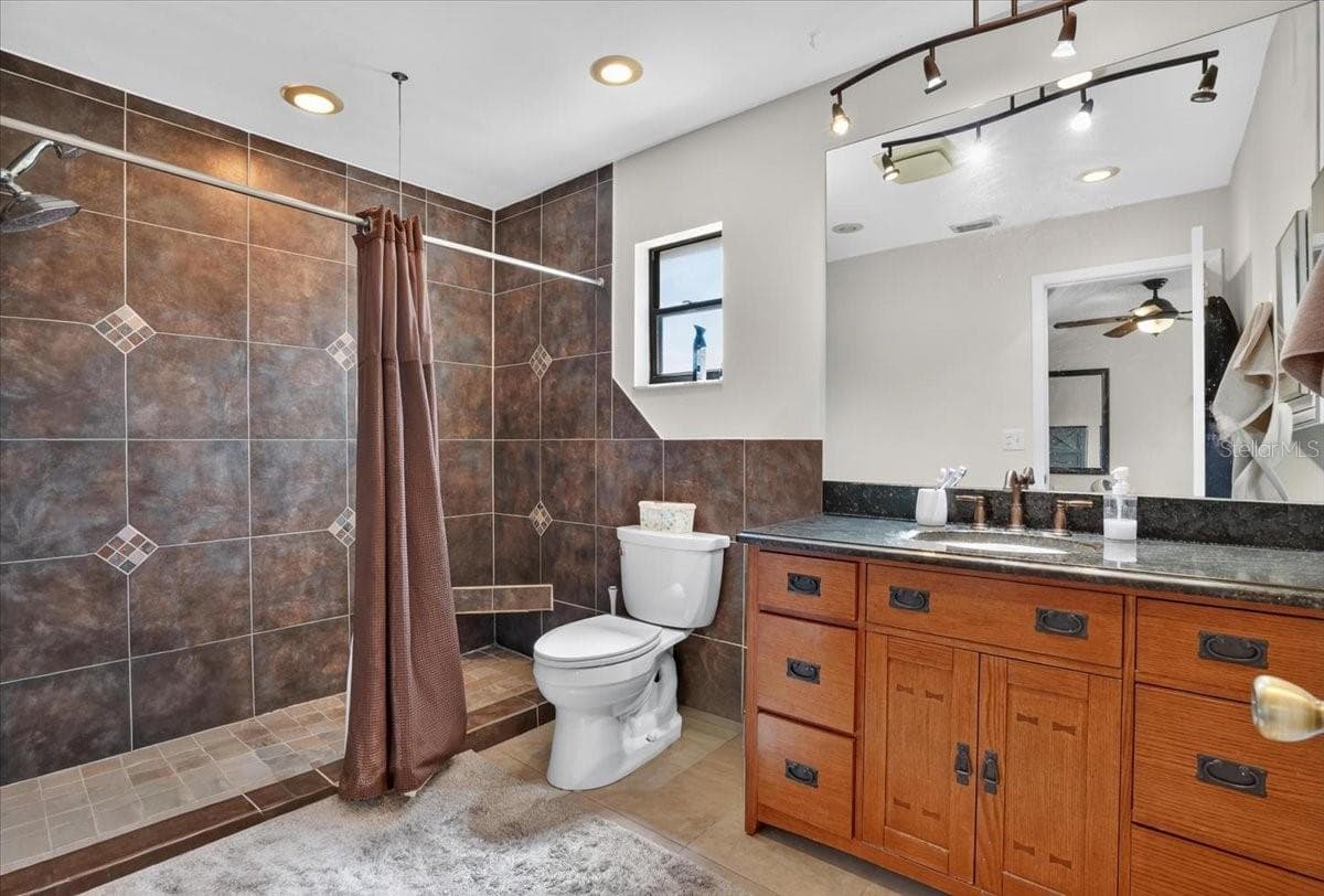 5031 BRANDEIS CIRCLE — photo 19 of 36