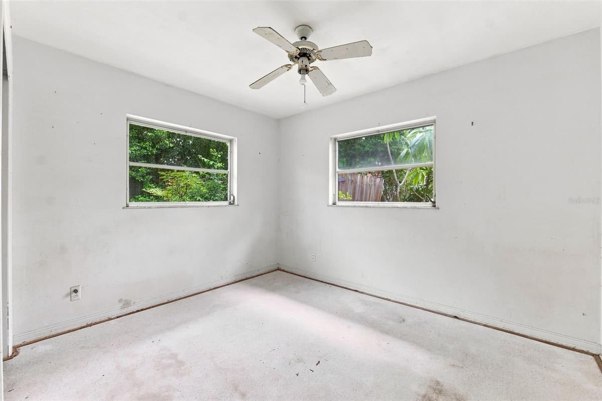 2310 INDIGO DRIVE — photo 11 of 17