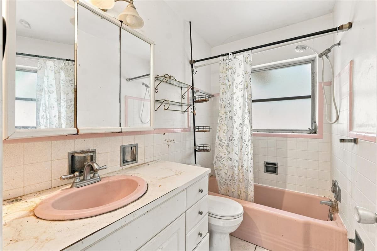 2310 INDIGO DRIVE — photo 8 of 17