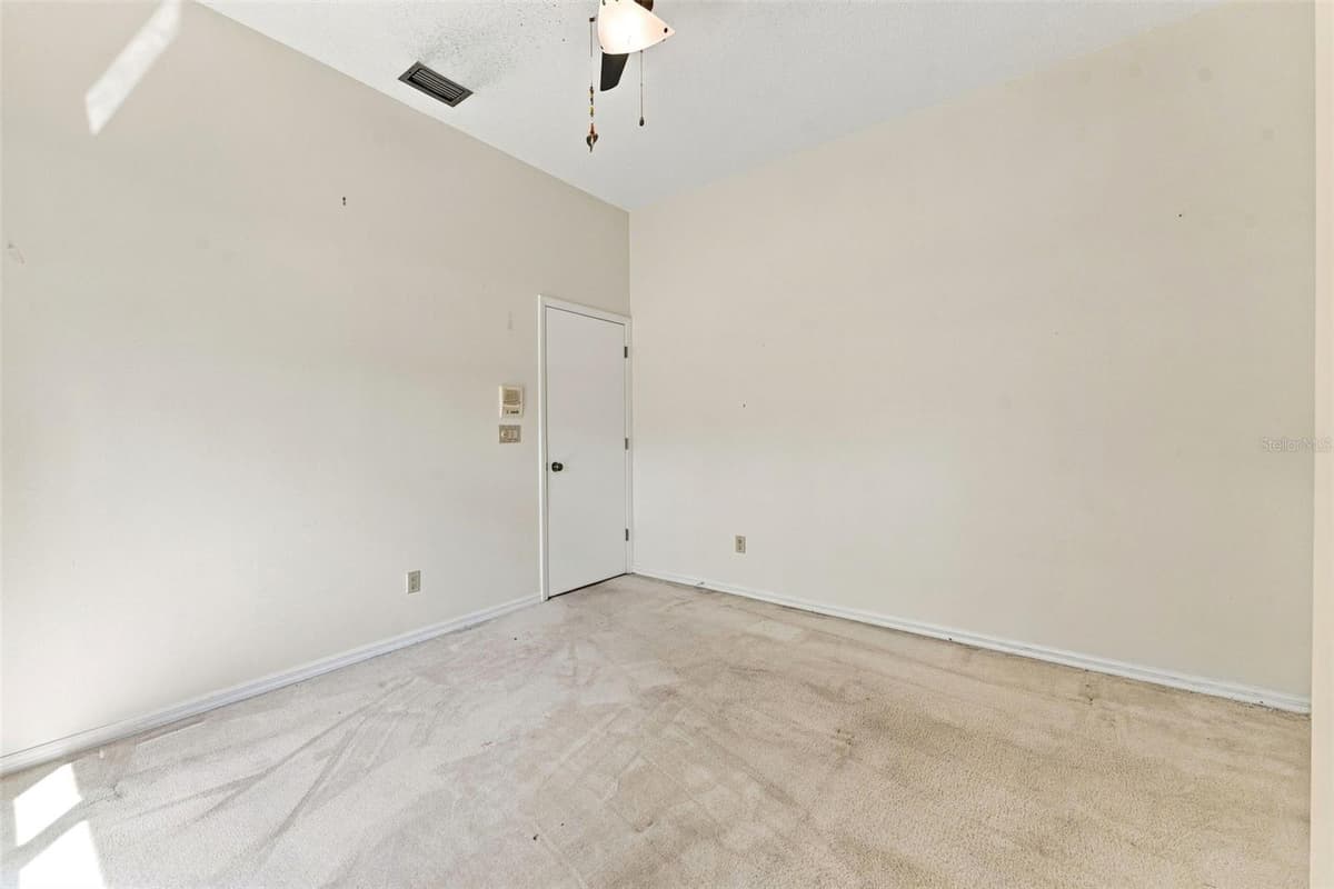 15923 ELLSWORTH DRIVE — photo 34 of 61
