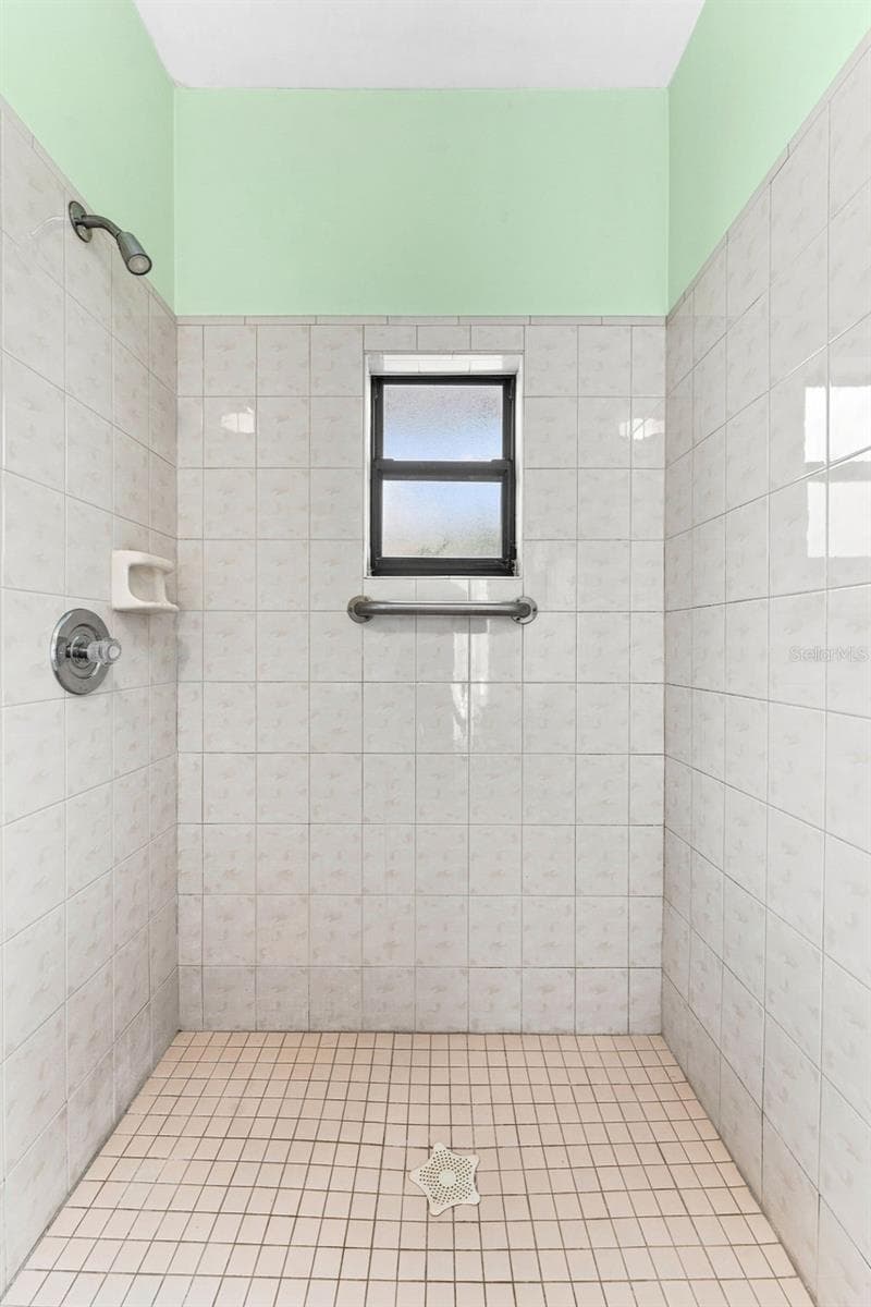 15923 ELLSWORTH DRIVE — photo 40 of 61