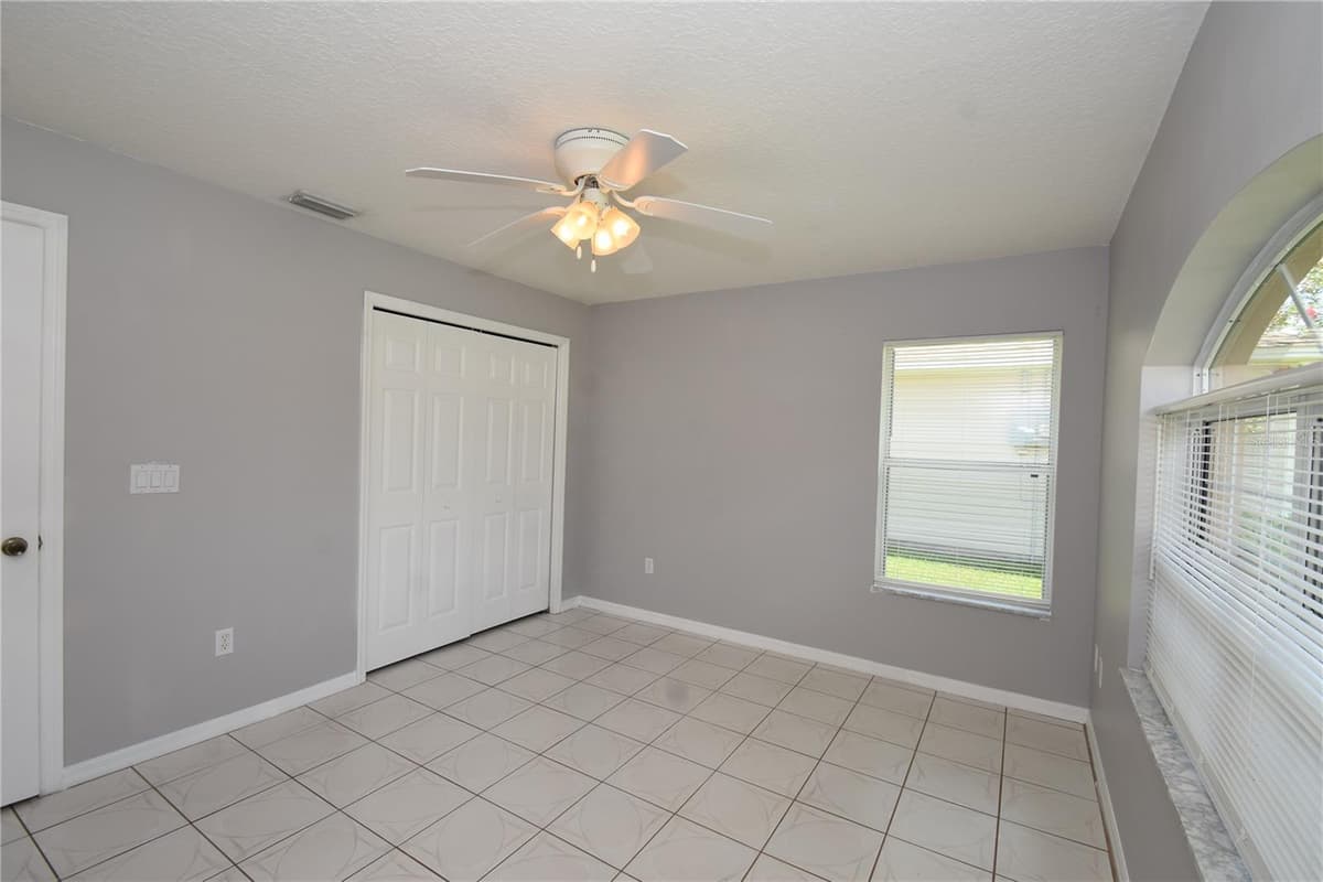 87 PONY EXPRESS DRIVE — photo 23 of 48