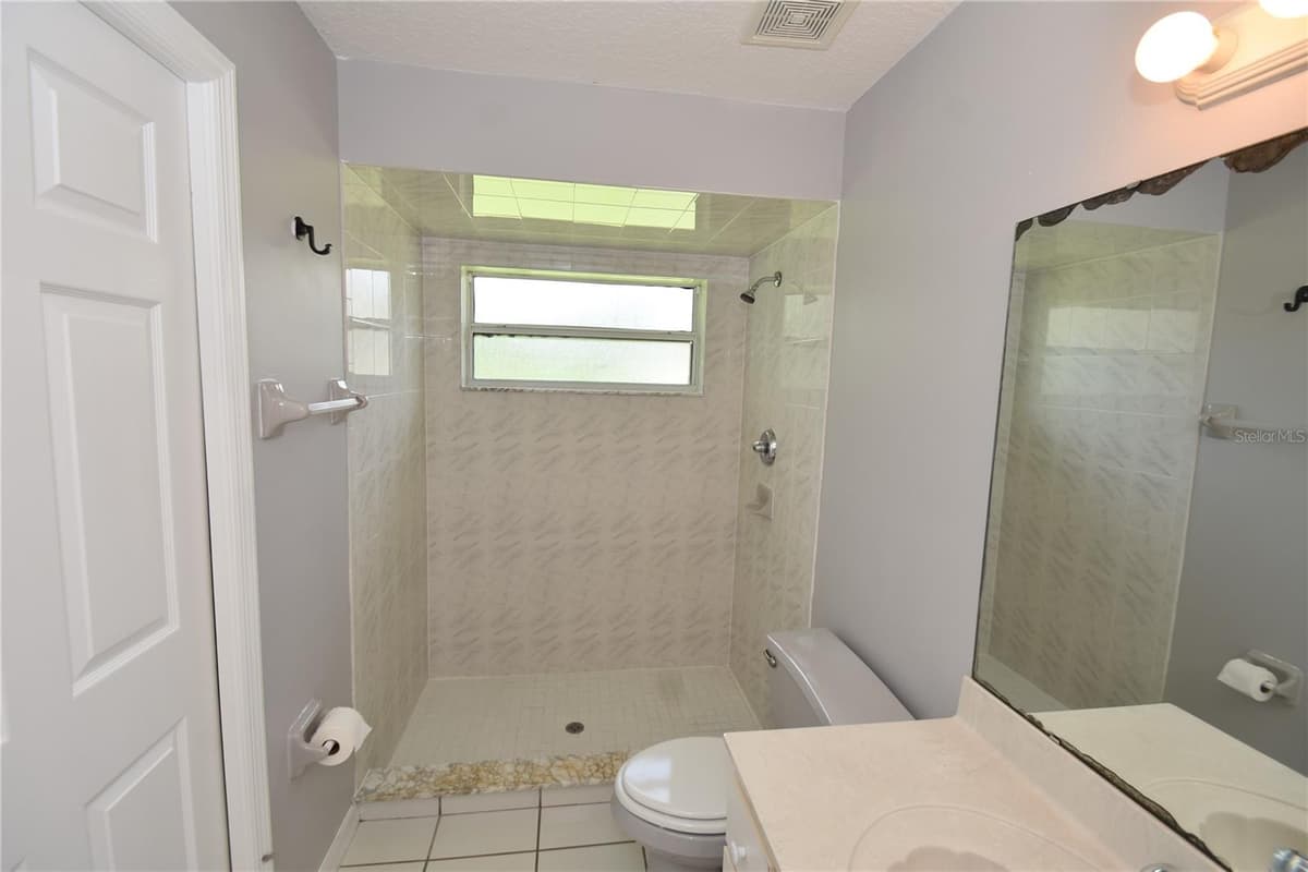 87 PONY EXPRESS DRIVE — photo 15 of 48