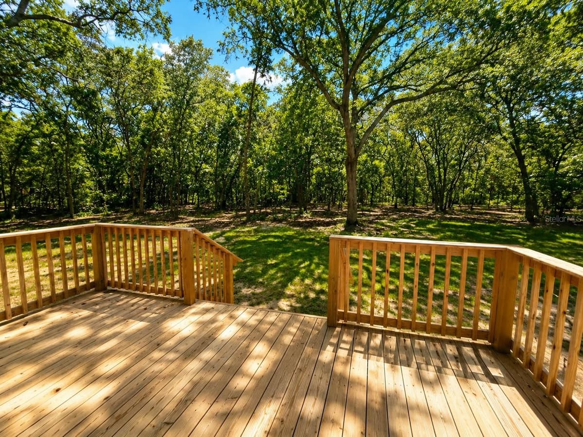 202 MIMOSA DRIVE — photo 19 of 19