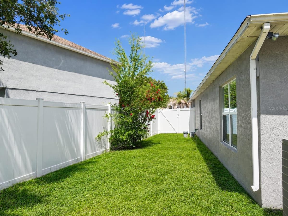 13402 COPPER HEAD DRIVE — photo 32 of 34