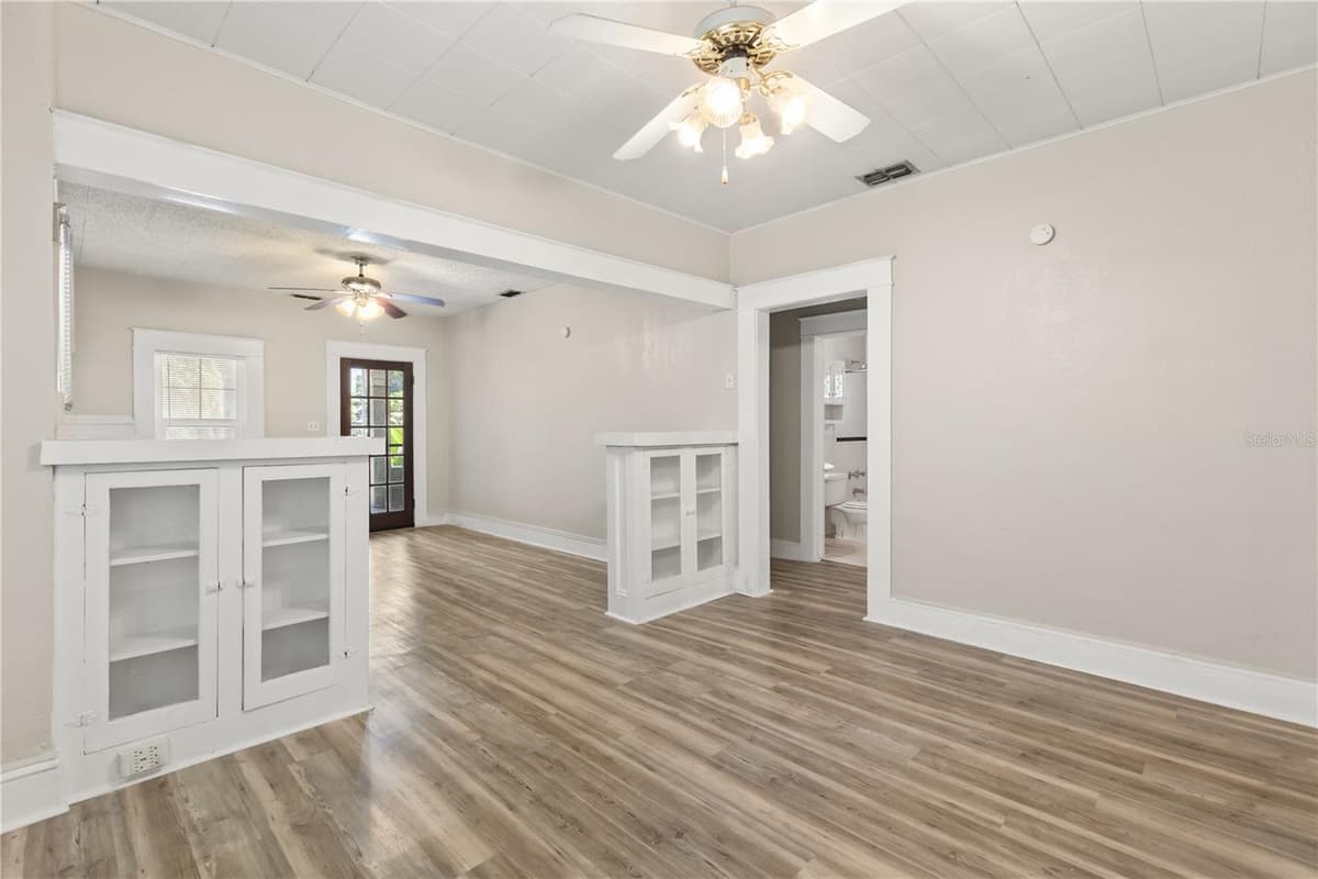 1509 WOODWARD STREET — photo 7 of 30