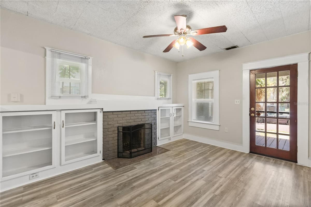 1509 WOODWARD STREET — photo 5 of 30