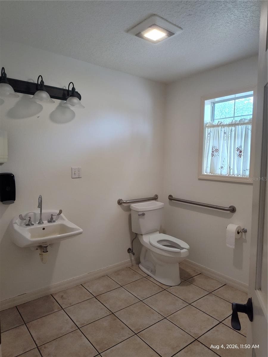 320 HWY 441 — photo 8 of 22