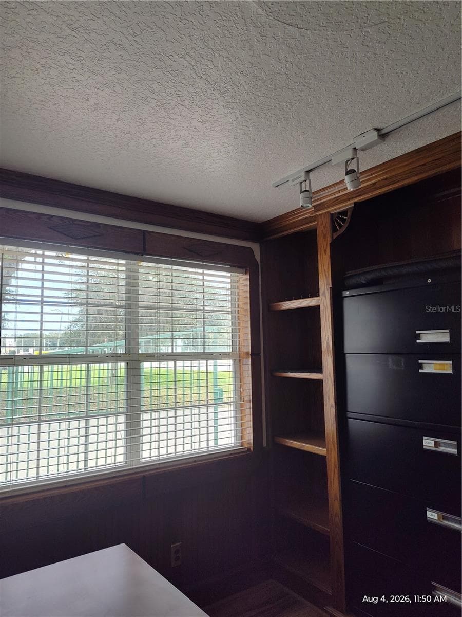 320 HWY 441 — photo 11 of 22