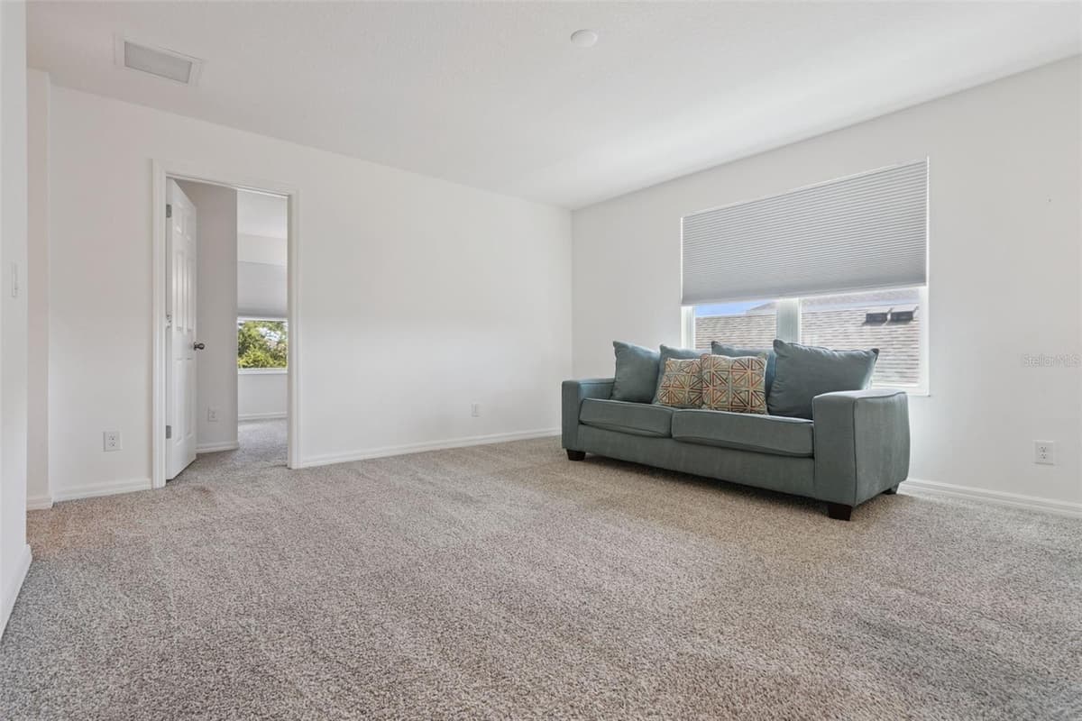 809 MARCEL LOOP — photo 11 of 22