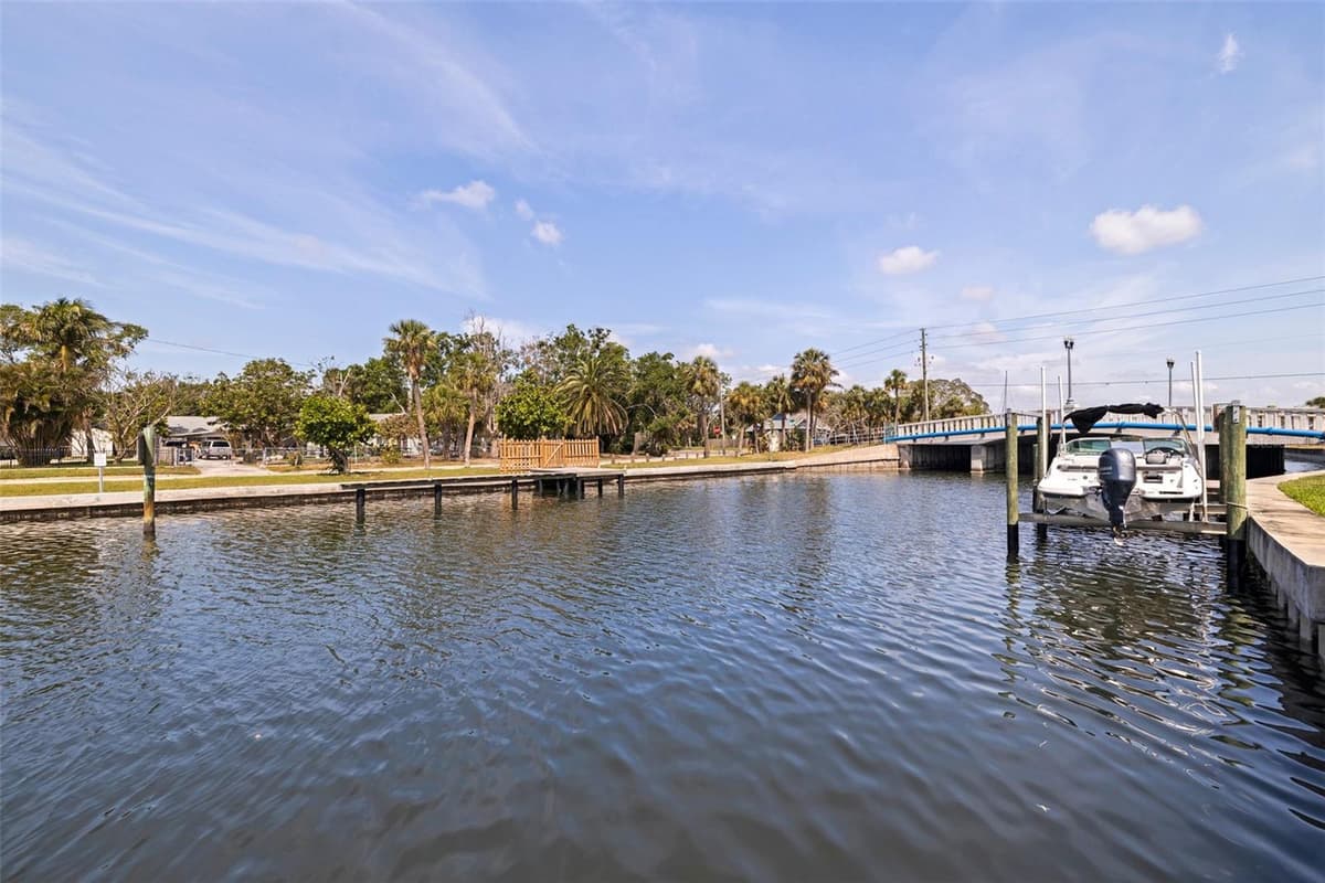 3931 POMPANO DRIVE — photo 49 of 63