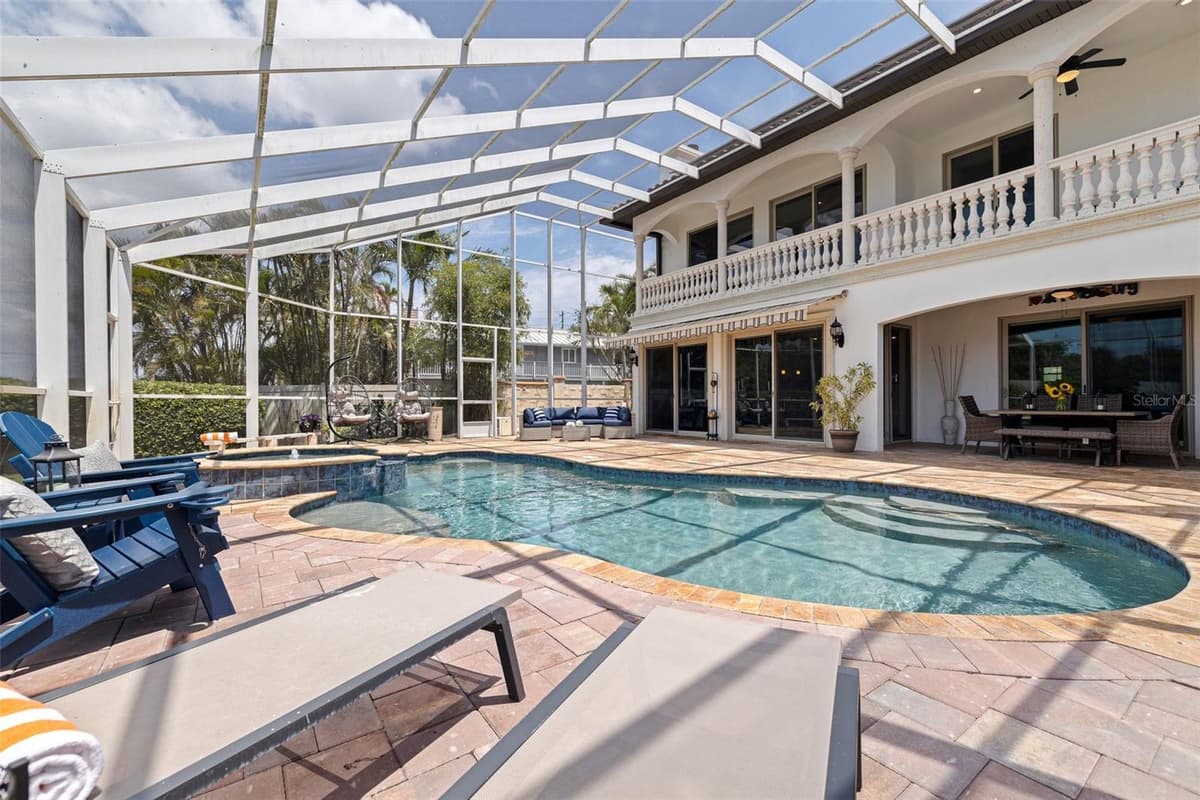 3931 POMPANO DRIVE — photo 2 of 63