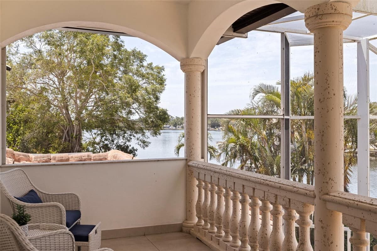 3931 POMPANO DRIVE — photo 40 of 63