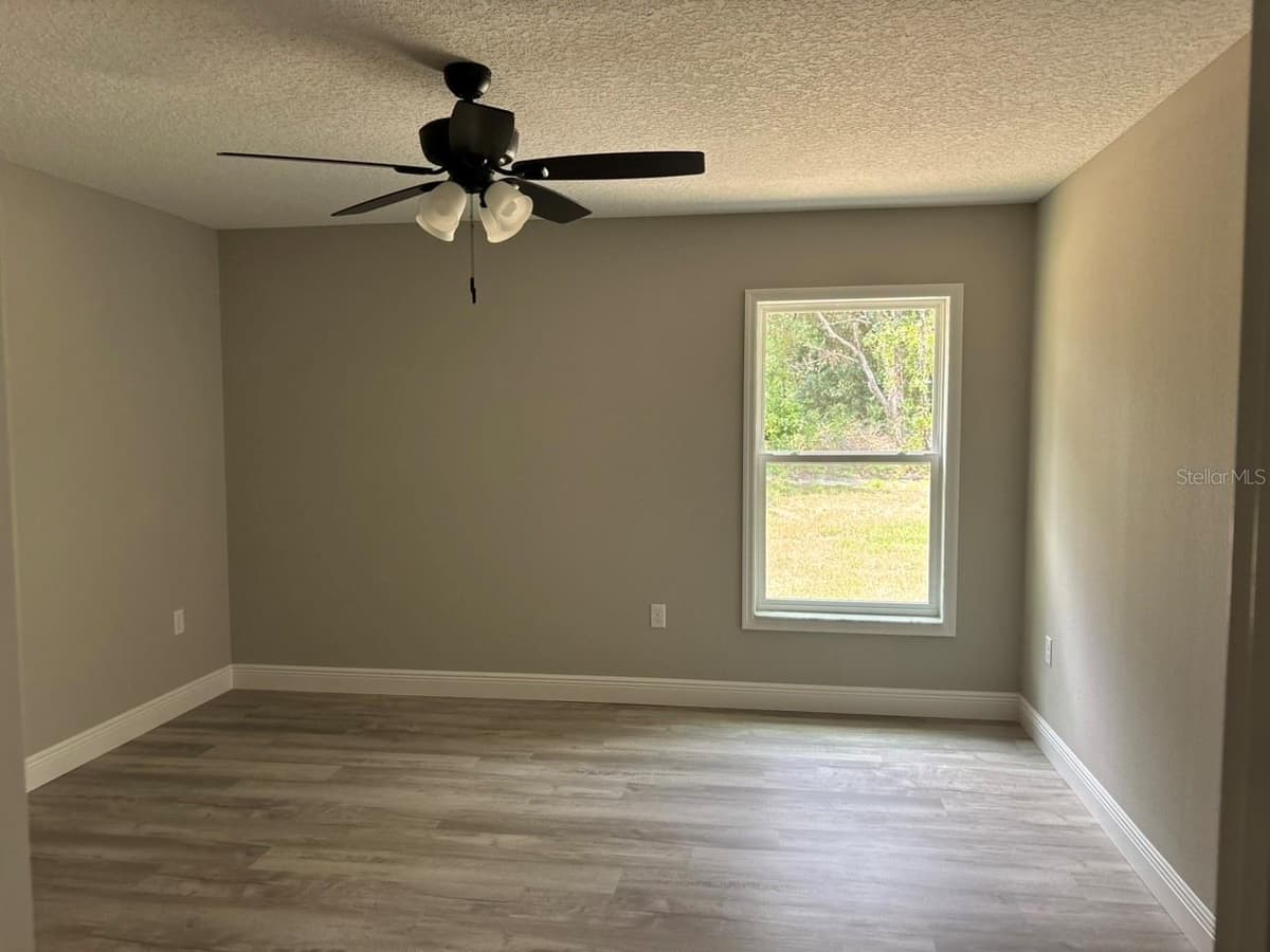 661 BANCROFT DRIVE — photo 16 of 28