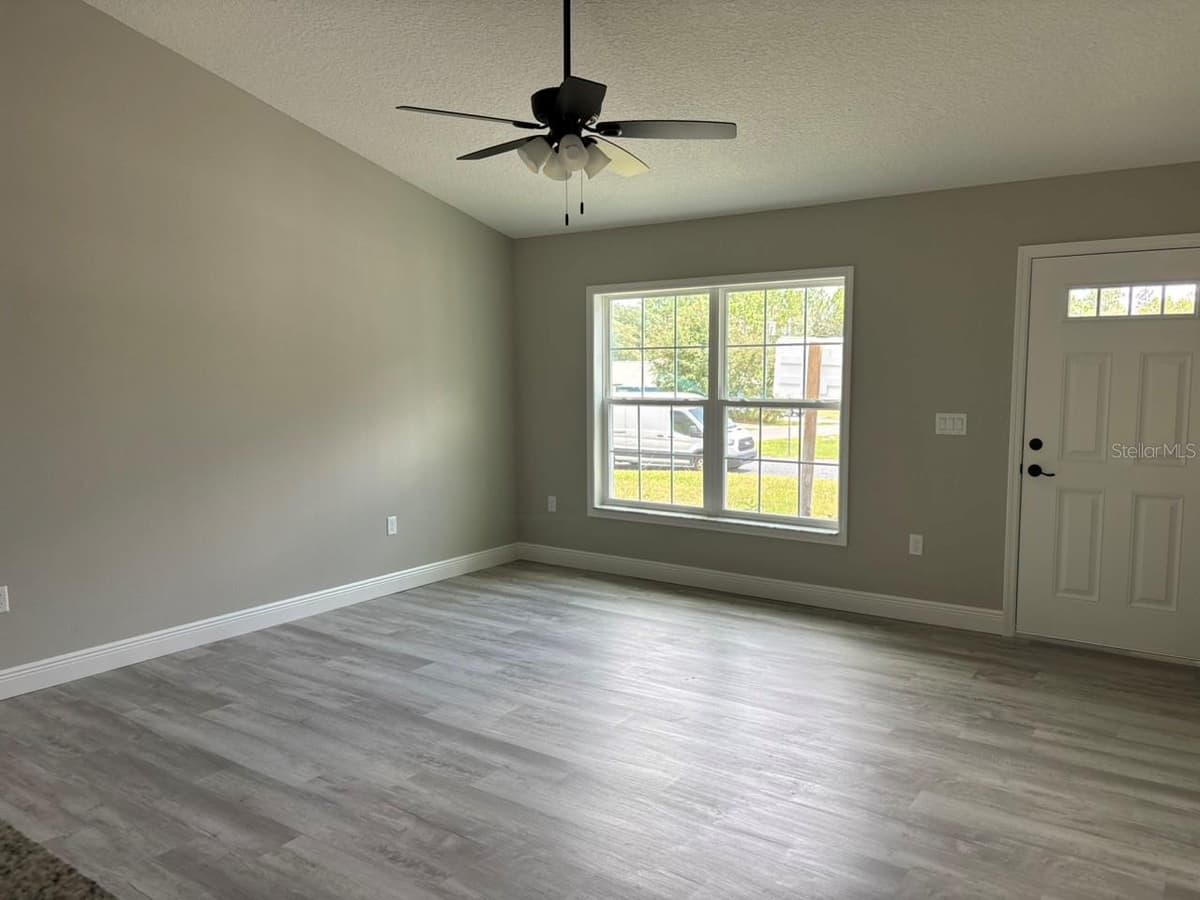 661 BANCROFT DRIVE — photo 8 of 28