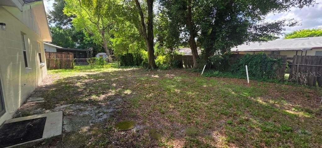 7670 STRATFORD BOULEVARD — photo 4 of 15
