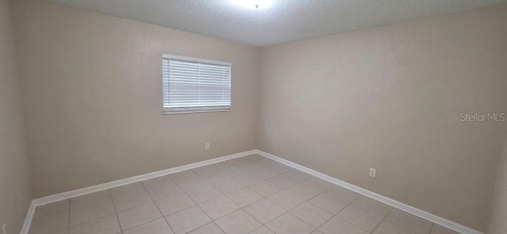 7670 STRATFORD BOULEVARD — photo 12 of 15