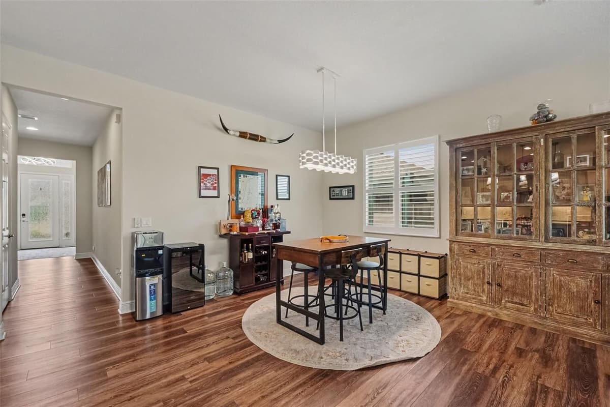 4502 RENWICK DRIVE — photo 9 of 30