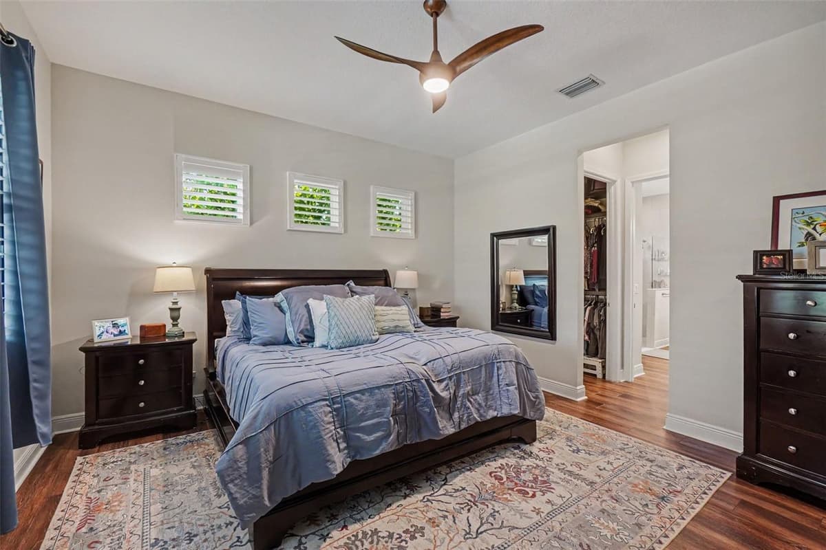 4502 RENWICK DRIVE — photo 13 of 30