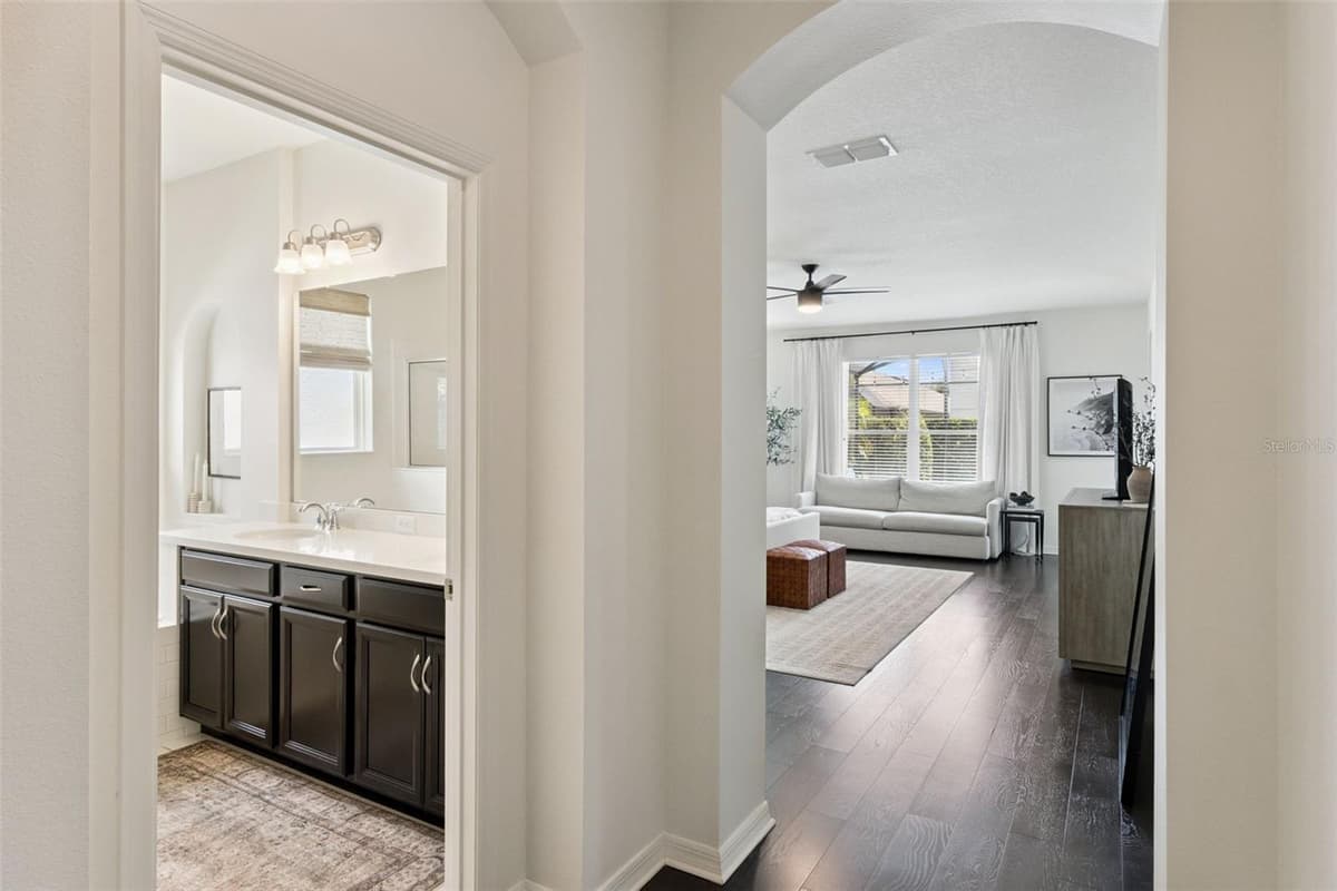 5743 THOMAS SQUARE DRIVE — photo 37 of 53