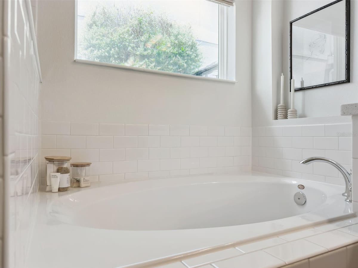 5743 THOMAS SQUARE DRIVE — photo 43 of 53