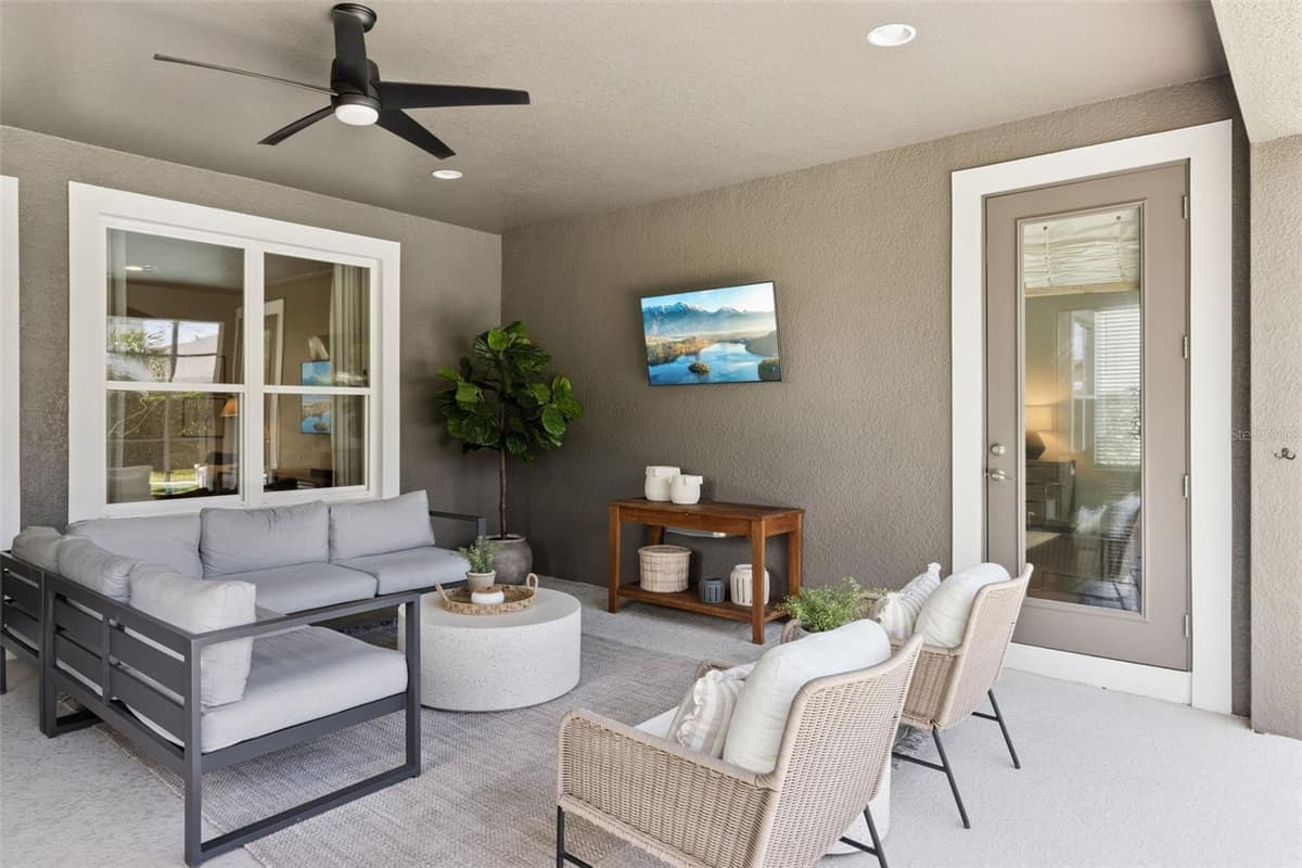 5743 THOMAS SQUARE DRIVE — photo 46 of 53