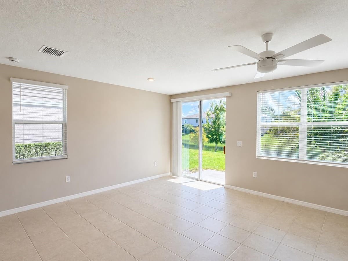 17048 CORAL KEY DRIVE — photo 20 of 64