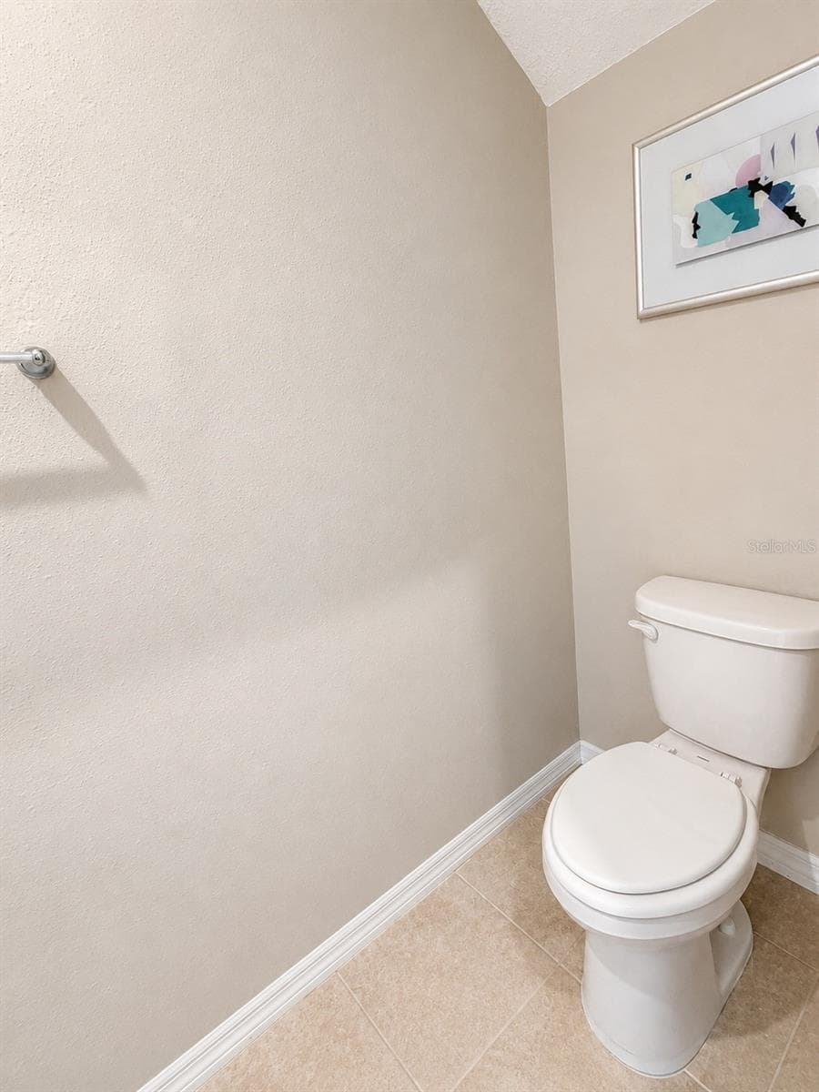 17048 CORAL KEY DRIVE — photo 26 of 64