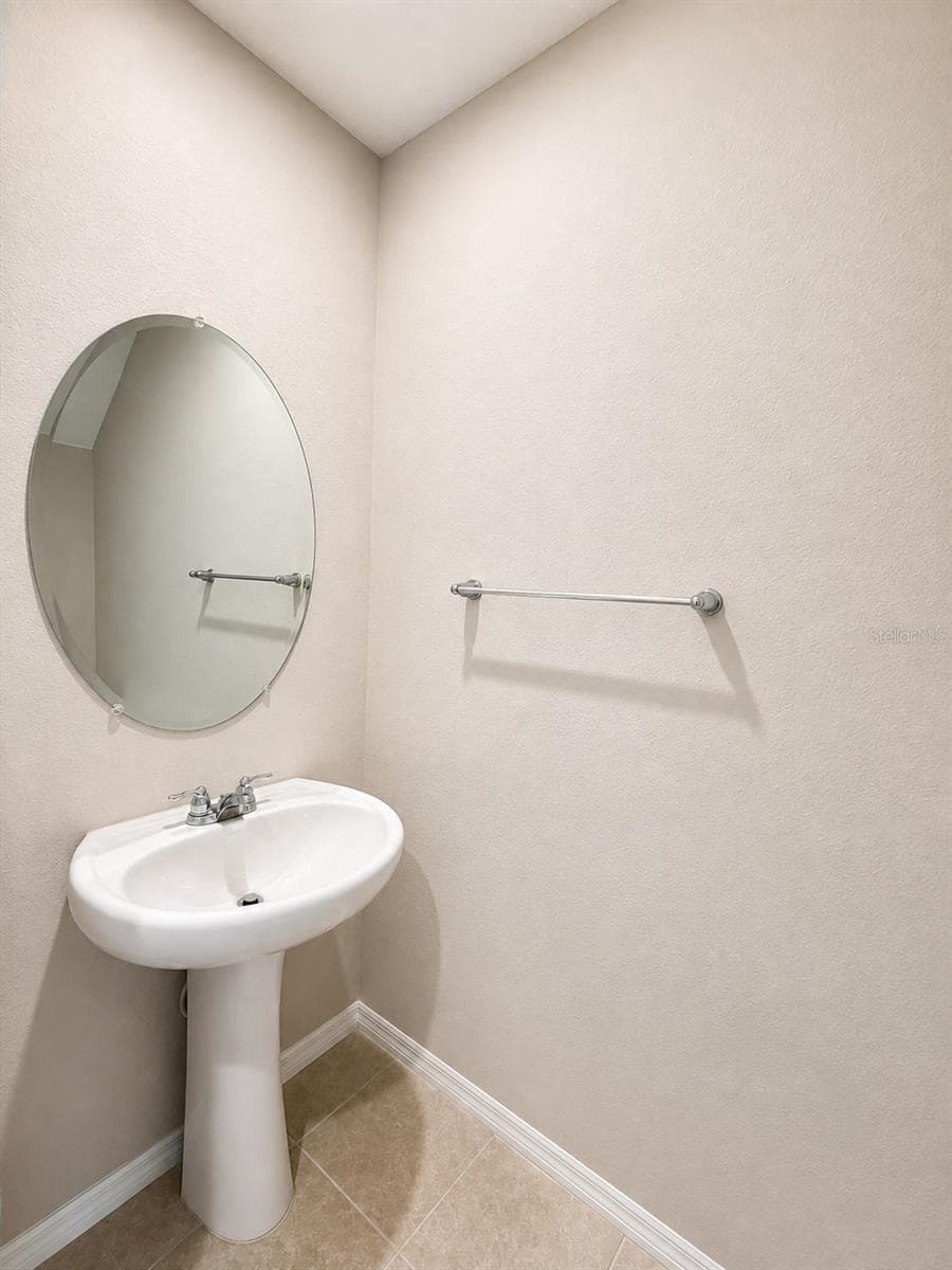 17048 CORAL KEY DRIVE — photo 25 of 64