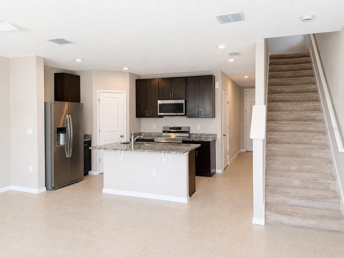 17048 CORAL KEY DRIVE — photo 11 of 64