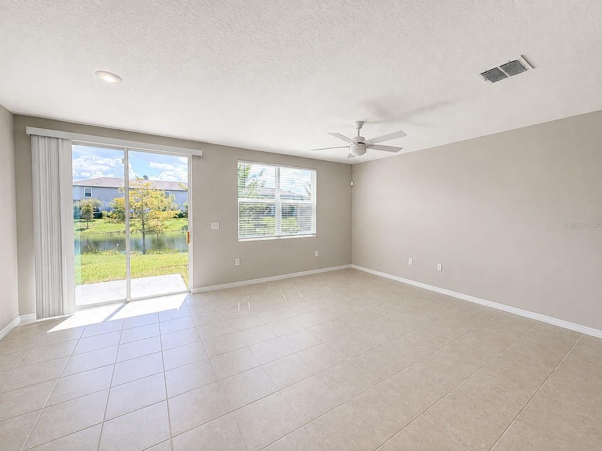 17048 CORAL KEY DRIVE — photo 21 of 64