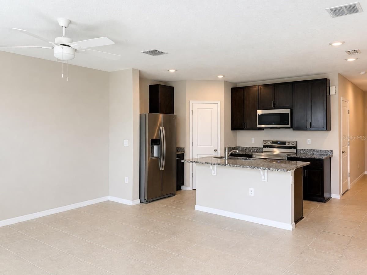 17048 CORAL KEY DRIVE — photo 10 of 64