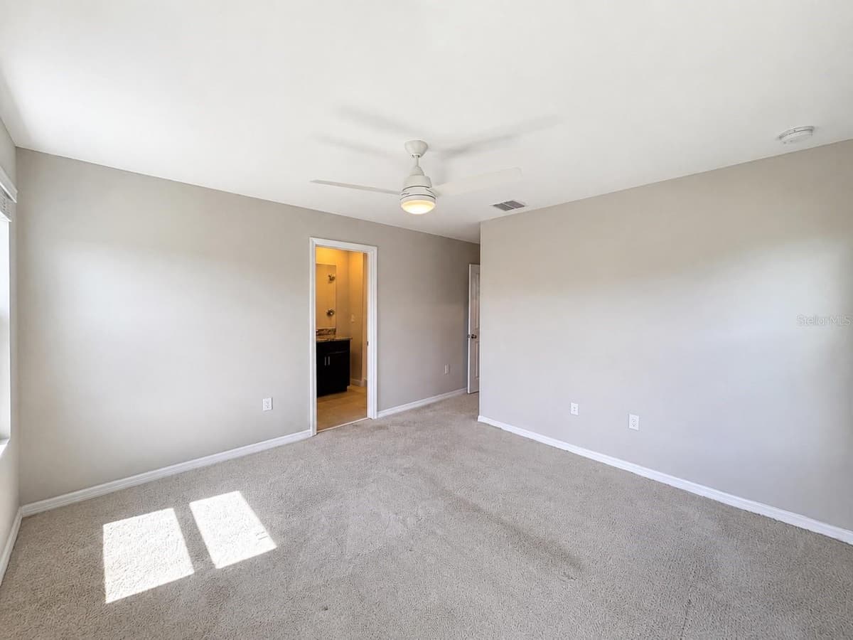 17048 CORAL KEY DRIVE — photo 38 of 64