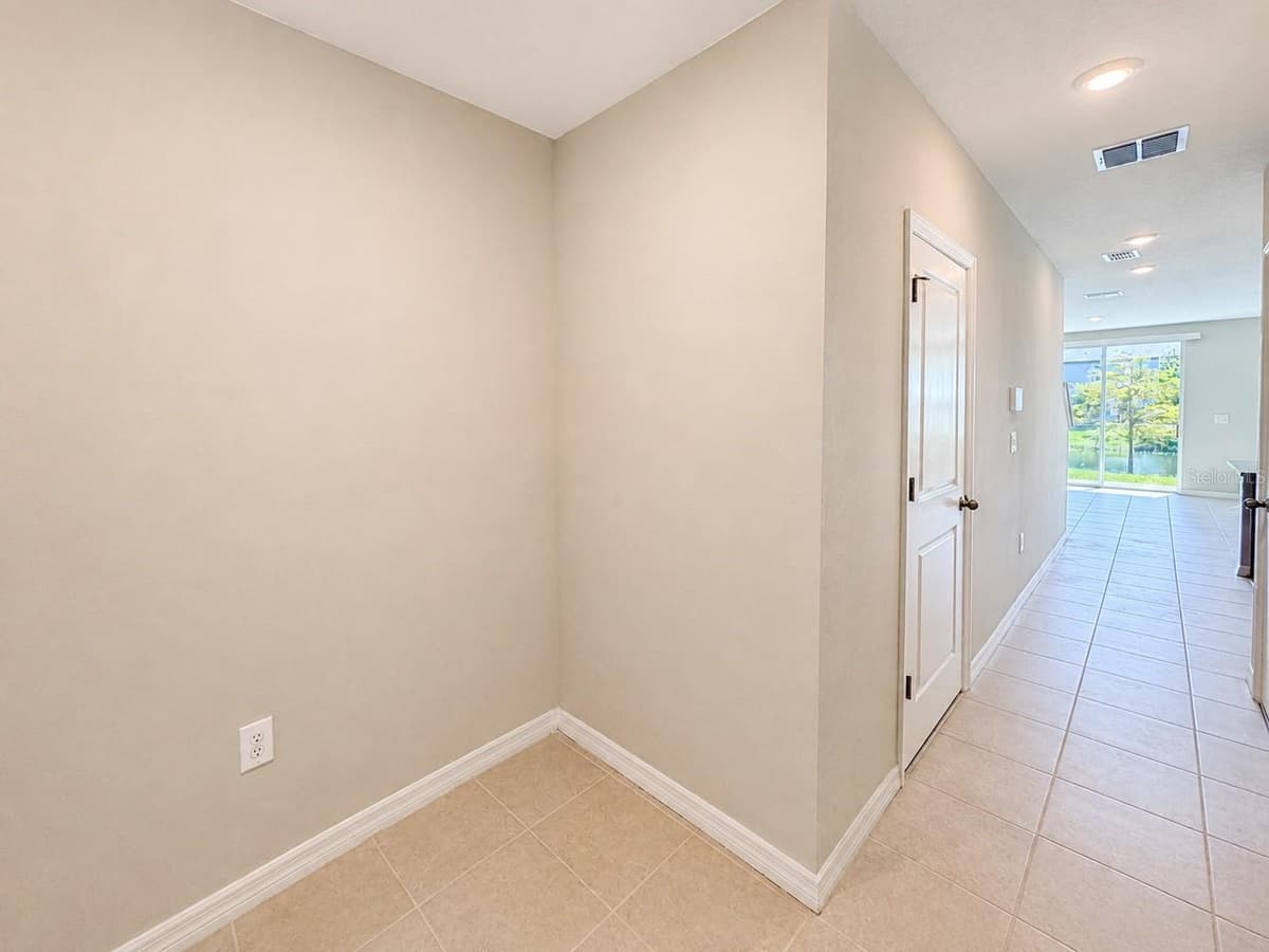 17048 CORAL KEY DRIVE — photo 8 of 64
