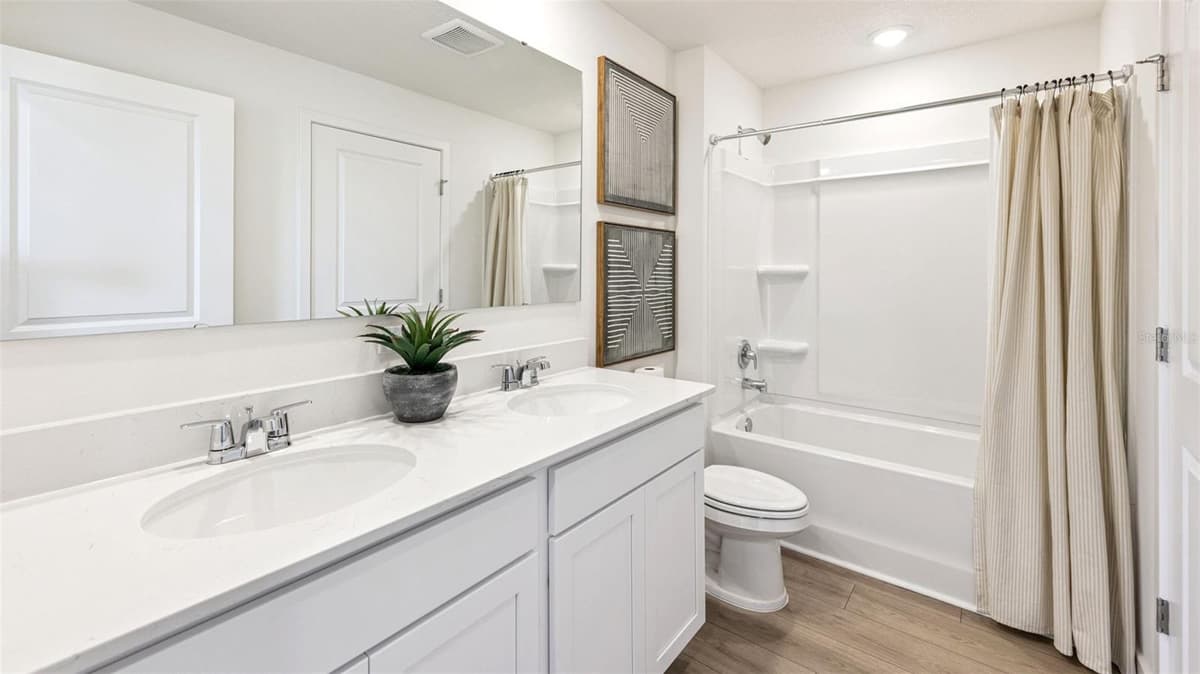 534 REMICK STREET — photo 6 of 26