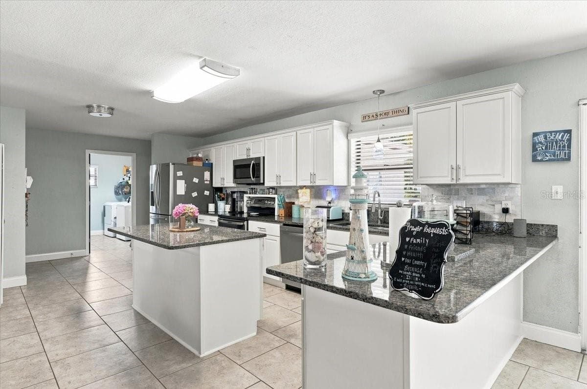 3428 CHRISTINA GROVES COURT — photo 16 of 70