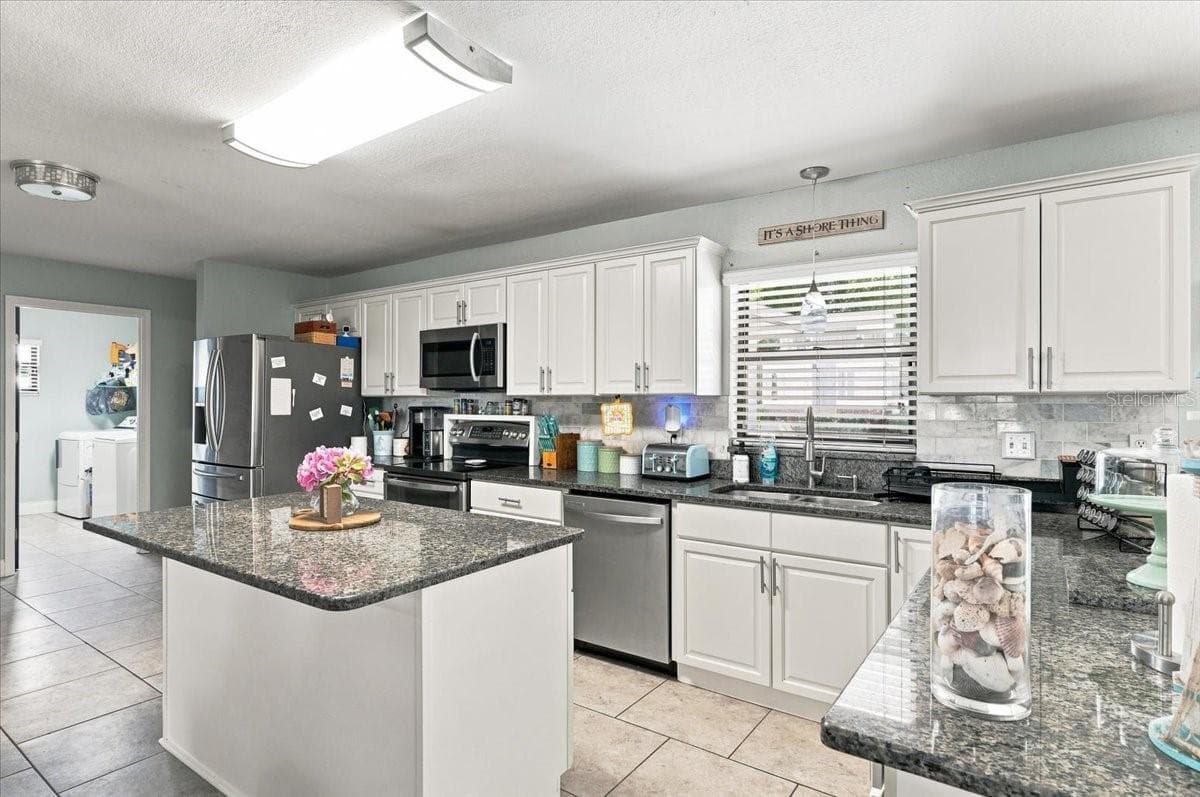 3428 CHRISTINA GROVES COURT — photo 15 of 70