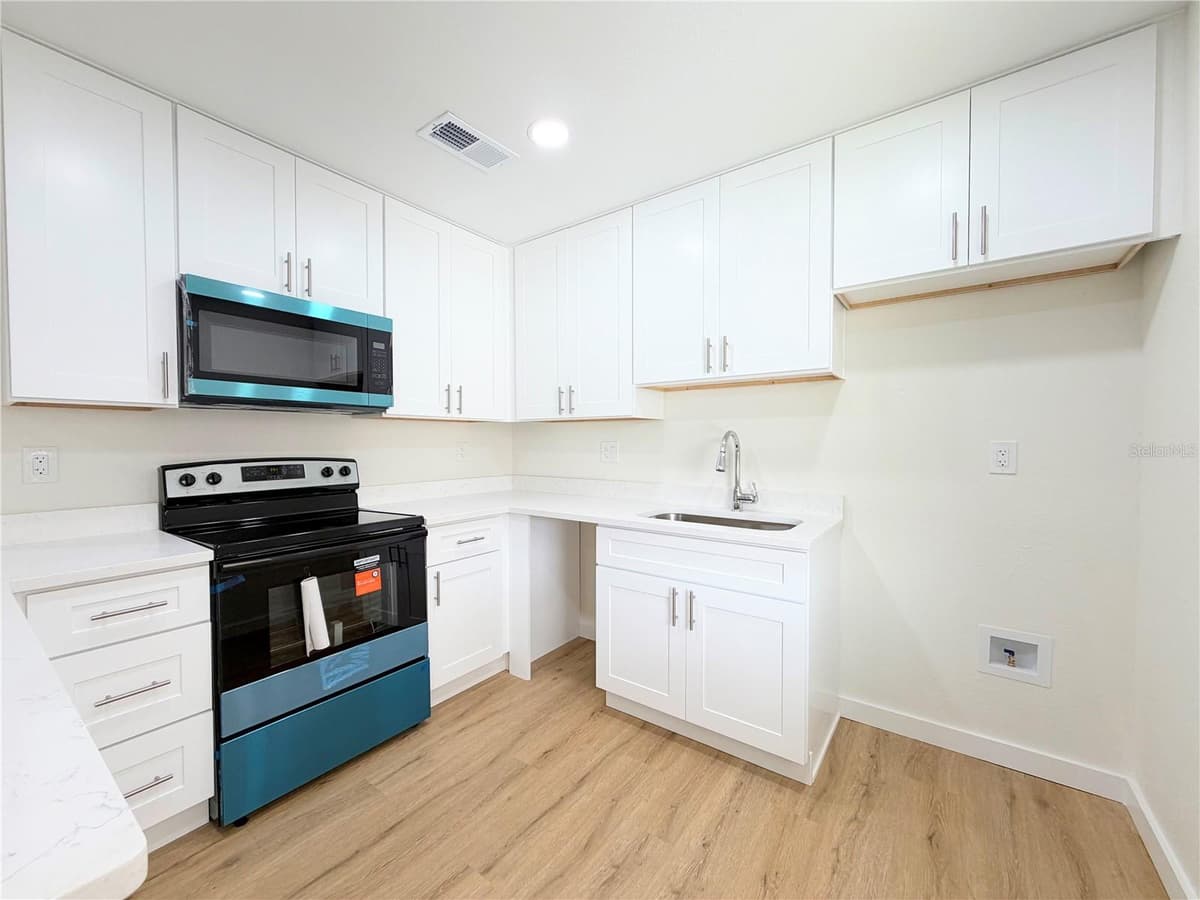 3956 EL CANTI CAMINO — photo 5 of 17